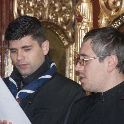 24 ianuarie: Cercetaşii din Pildeşti şi copii din Simioneşti se roagă şi se joacă împreună