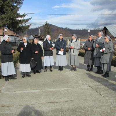 2 februarie: Oneşti: Celebrarea zonală a Zilei Mondiale a Persoanelor Consacrate