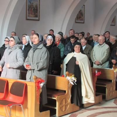2 februarie: Oneşti: Celebrarea zonală a Zilei Mondiale a Persoanelor Consacrate