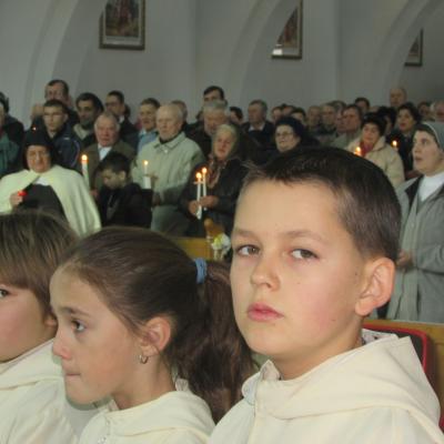 2 februarie: Oneşti: Celebrarea zonală a Zilei Mondiale a Persoanelor Consacrate