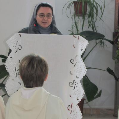 2 februarie: Oneşti: Celebrarea zonală a Zilei Mondiale a Persoanelor Consacrate
