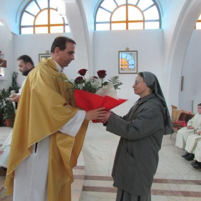 2 februarie: Oneşti: Celebrarea zonală a Zilei Mondiale a Persoanelor Consacrate