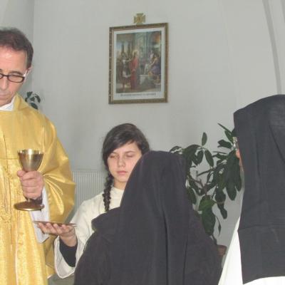 2 februarie: Oneşti: Celebrarea zonală a Zilei Mondiale a Persoanelor Consacrate