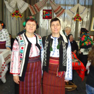 6 februarie: Roman: Vincenţienii la şezătoare