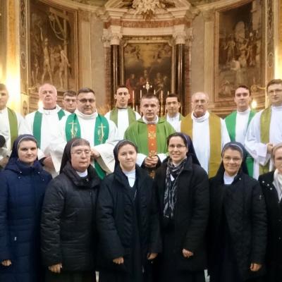 7 februarie: Roma: Sărbătoarea persoanelor consacrate