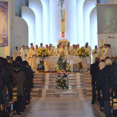 7-11 februarie: Tămăşeni: Zilele familiei şi ale milostivirii