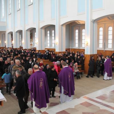 7-11 februarie: Tămăşeni: Zilele familiei şi ale milostivirii