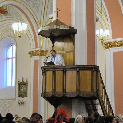 11 februarie: Luizi-Călugăra: Întâlnirea anuală a "Armatei Maicii Domnului"