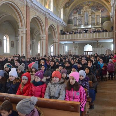 12-14 februarie: Săbăoani: Zilele familiei şi ale milostivirii în Parohia "Sfântul Arhanghel Mihail"