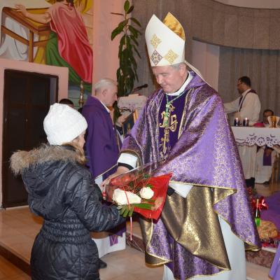 14 februarie: Teţcani: Sfinţirea unei grote dedicate persoanelor consacrate