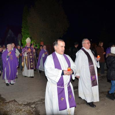 14 februarie: Teţcani: Sfinţirea unei grote dedicate persoanelor consacrate
