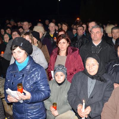 14 februarie: Teţcani: Sfinţirea unei grote dedicate persoanelor consacrate