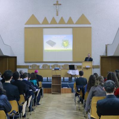 20 februarie: Iaşi: Ziua Socială a Studentului, la a patra ediţie