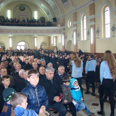 21 februarie: Răchiteni: Încheierea misiunilor populare