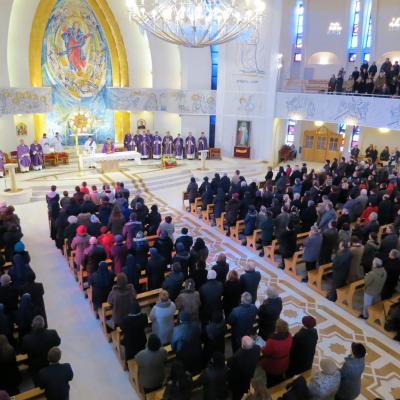 21 februarie: Iaşi: Salutul unui sfânt