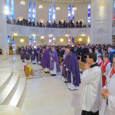 21 februarie: Iaşi: Salutul unui sfânt