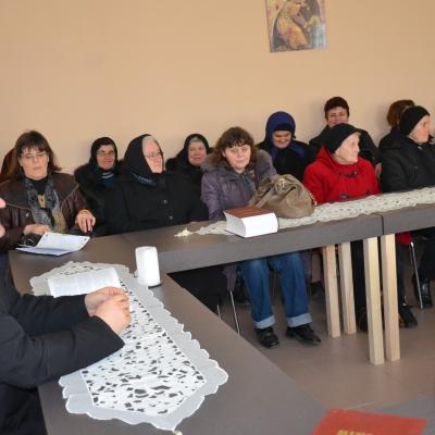 5 martie: Traian: Văduvii şi văduvele, o resursă inepuizabilă pentru Biserica locală