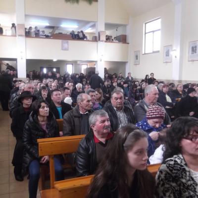 10-13 martie: Oneşti: Misiuni populare în Parohia "Sfânta Tereza"