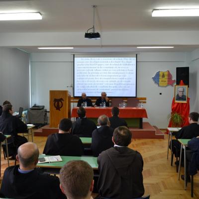11 martie: Roman: Simpozionul internaţional "Toleranţă şi milostivire"