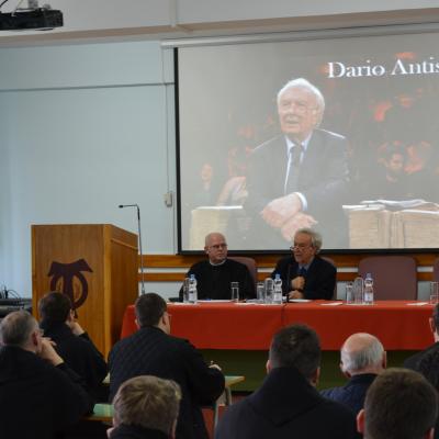11 martie: Roman: Simpozionul internaţional "Toleranţă şi milostivire"