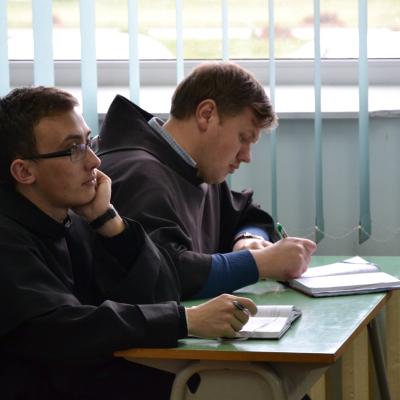 11 martie: Roman: Simpozionul internaţional "Toleranţă şi milostivire"