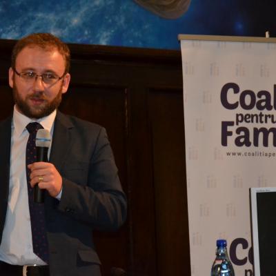 13 martie: Iaşi: Conferinţa "România pentru Familie"