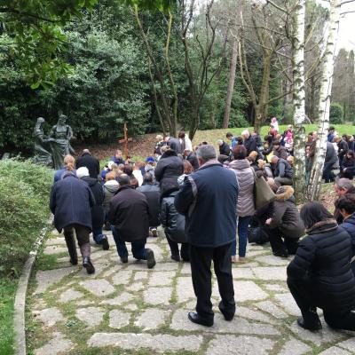 13 martie: Padova: Îngenuncheaţi în faţa crucii