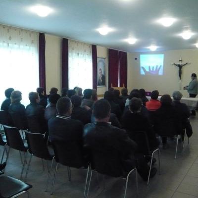 13 martie: Traian: Familii din Pildeşti, continuând tradiţia zilelor de reculegere