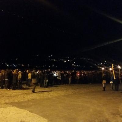 15 martie: Iaşi: "Îmbrăţişarea răscumpărării" - Calea sfintei cruci împreună cu tinerii pe dealul Cetăţuia
