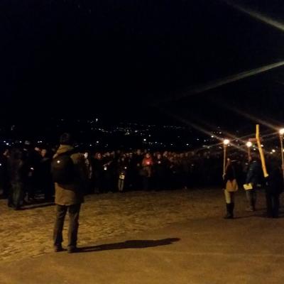 15 martie: Iaşi: "Îmbrăţişarea răscumpărării" - Calea sfintei cruci împreună cu tinerii pe dealul Cetăţuia