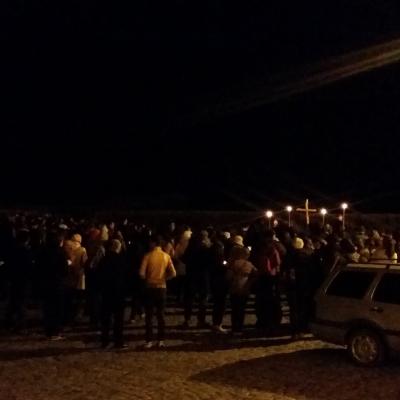 15 martie: Iaşi: "Îmbrăţişarea răscumpărării" - Calea sfintei cruci împreună cu tinerii pe dealul Cetăţuia