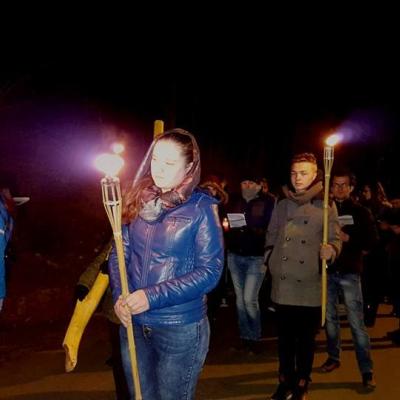 15 martie: Iaşi: "Îmbrăţişarea răscumpărării" - Calea sfintei cruci împreună cu tinerii pe dealul Cetăţuia