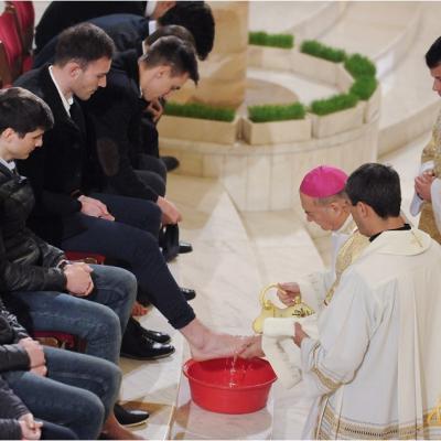 24 martie: Iaşi: Liturghia Cinei Domnului