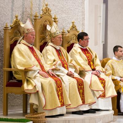 24 martie: Iaşi: Liturghia crismei (Foto: Marius Laurescu)