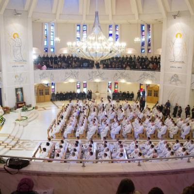 24 martie: Iaşi: Liturghia crismei (Foto: Marius Laurescu)