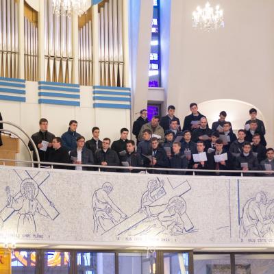 24 martie: Iaşi: Liturghia crismei (Foto: Marius Laurescu)