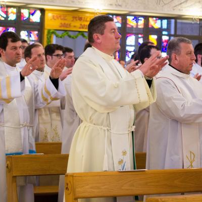 24 martie: Iaşi: Liturghia crismei (Foto: Marius Laurescu)