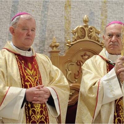 24 martie: Iaşi: Liturghia crismei