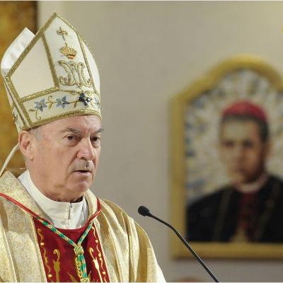 24 martie: Iaşi: Liturghia crismei