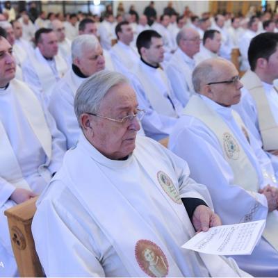 24 martie: Iaşi: Liturghia crismei