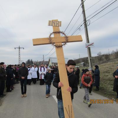 25 martie: Pustiana: Vinerea Mare, zi pentru caritate, rugăciune şi meditaţie