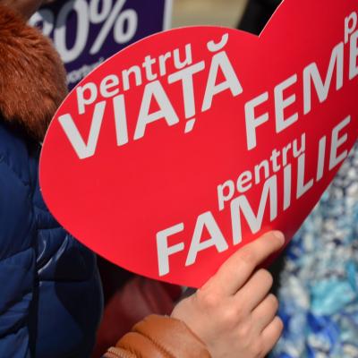26 martie: Iaşi: Pentru viaţă, pentru femeie, pentru familie
