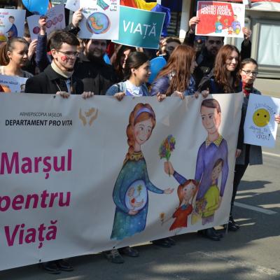 26 martie: Iaşi: Pentru viaţă, pentru femeie, pentru familie