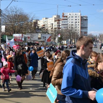 26 martie: Iaşi: Pentru viaţă, pentru femeie, pentru familie