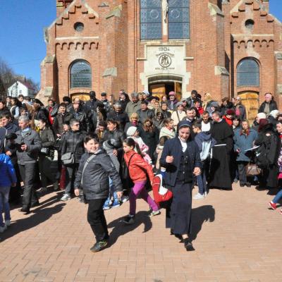 2 aprilie: Sagna: Pelerini spre milostivire la Cacica