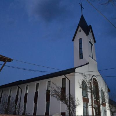 4-10 aprilie: Valea Lupului: Cu familia la misiunile populare