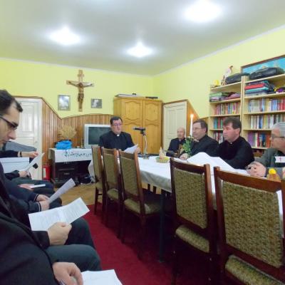 11 aprilie: Răducăneni: Şedinţă decanală
