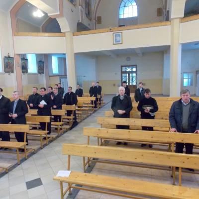 11 aprilie: Răducăneni: Şedinţă decanală