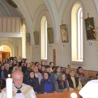 12-17 aprilie: Luncaşi: Misiuni populare