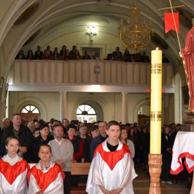 12-17 aprilie: Luncaşi: Misiuni populare